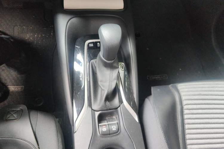 Used Toyota Corolla 2021 Dual-Engine 1.8L E-CVT Pioneer Edition Gear Lever
