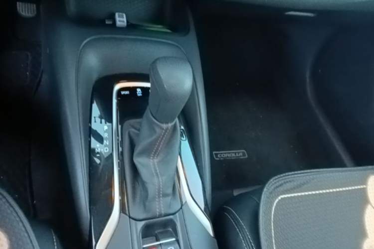 Used Toyota Corolla 2021 1.2T S-CVT Pioneer PLUS Edition Gear Lever