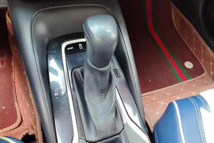 Used Toyota Corolla 2021 1.2T S-CVT Pioneer Edition Gear Lever