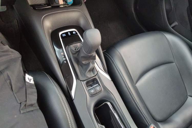 Used Toyota Corolla 2021 Dual-Engine 1.8L E-CVT Pioneer Edition Gear Lever