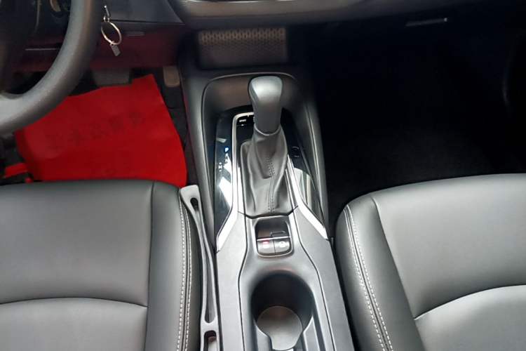 Used Toyota Corolla 2021 1.2T S-CVT Pioneer Edition Gear Lever