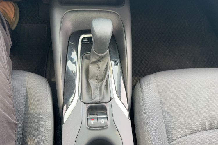 Used Toyota Corolla 2021 Dual-Motor 1.8L E-CVT Elite Edition Gear Lever