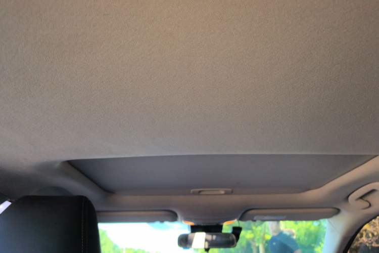 Used Toyota Corolla 2021 Dual-Motor 1.8L E-CVT Elite Edition Headliner