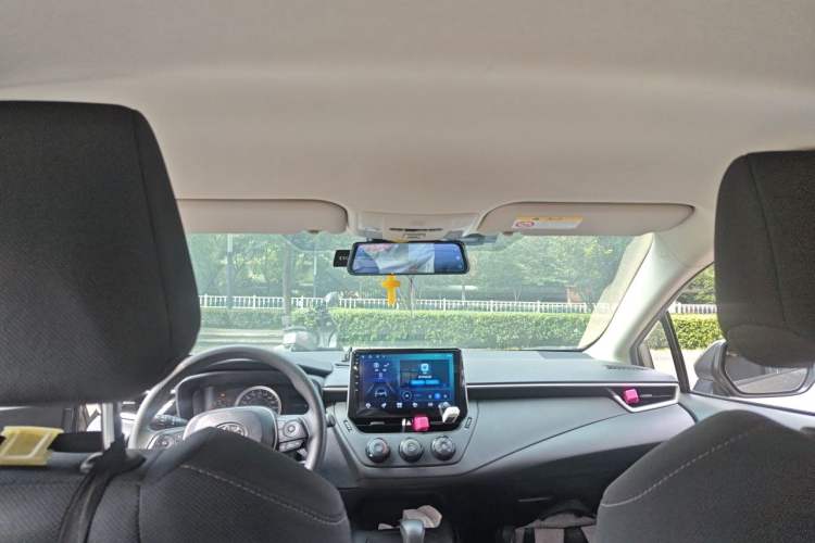 Used Toyota Corolla 2021 1.2T S-CVT Pioneer Edition Headliner