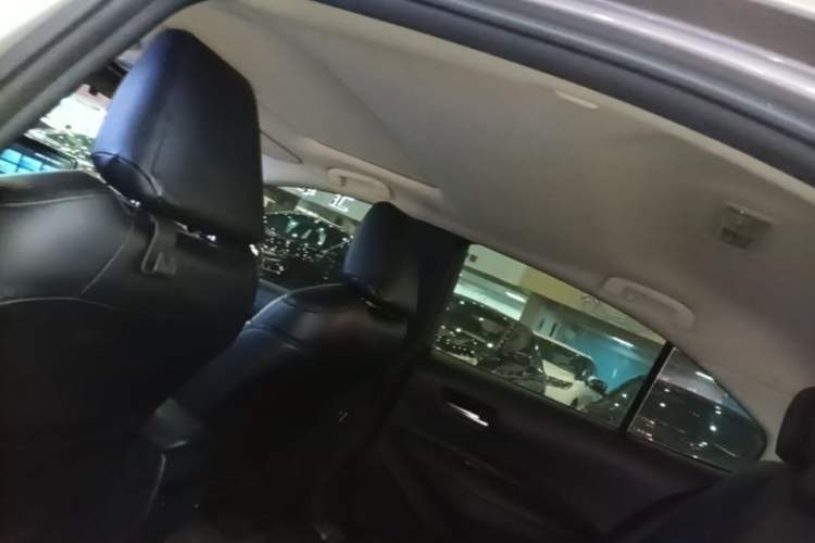 Used Toyota Corolla 2021 TNGA 1.5L CVT Elite Edition Headliner