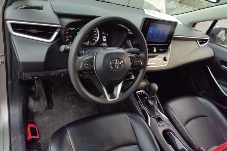 Used Toyota Corolla 2021 Dual-Engine 1.8L E-CVT Pioneer Edition Interior 2