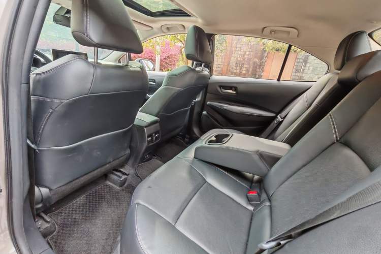 Used Toyota Corolla 2021 1.2T S-CVT Luxury Edition Interior 5