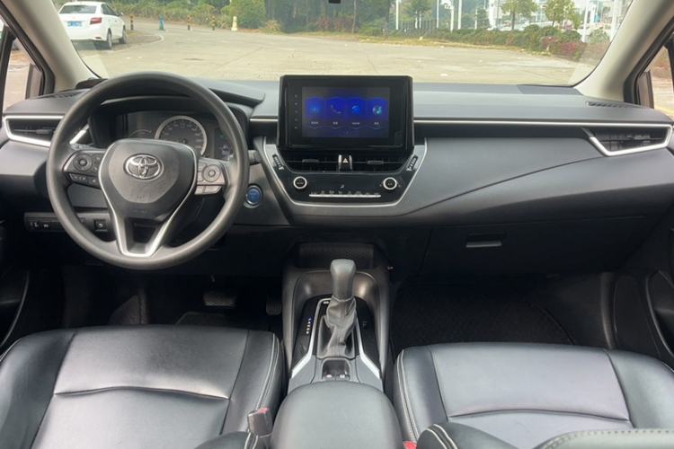 Used Toyota Corolla 2021 Dual-Engine 1.8L E-CVT Pioneer Edition Interior 7
