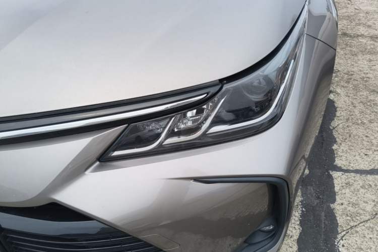 Used Toyota Corolla 2021 Dual-Motor 1.8L E-CVT Elite Edition Left Front Headlight