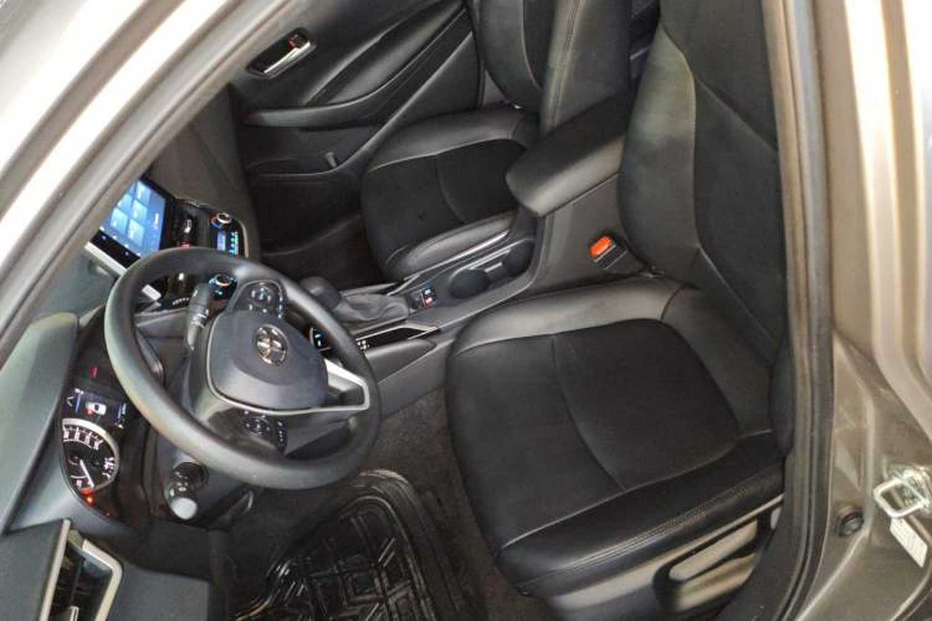 Used Toyota Corolla 2021 1.2T S-CVT Elite Edition Left Front Seat