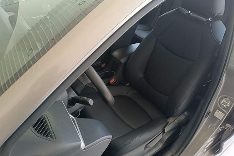 Used Toyota Corolla 2021 1.2T S-CVT Pioneer Edition Left Front Seat