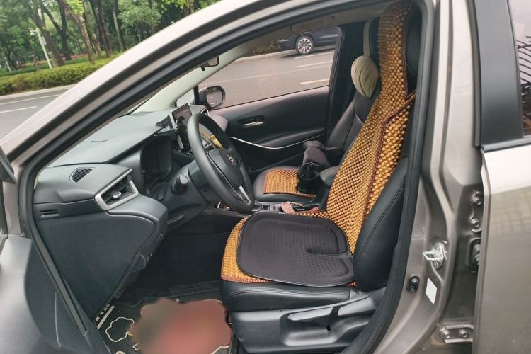 Used Toyota Corolla 2021 Dual-Motor 1.8L E-CVT Elite Edition Left Front Seat