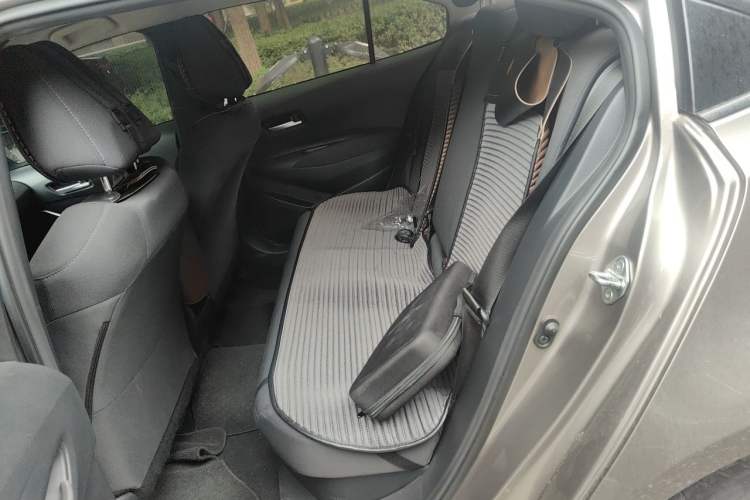 Used Toyota Corolla 2021 Dual-Engine 1.8L E-CVT Pioneer Edition Left Rear Seat