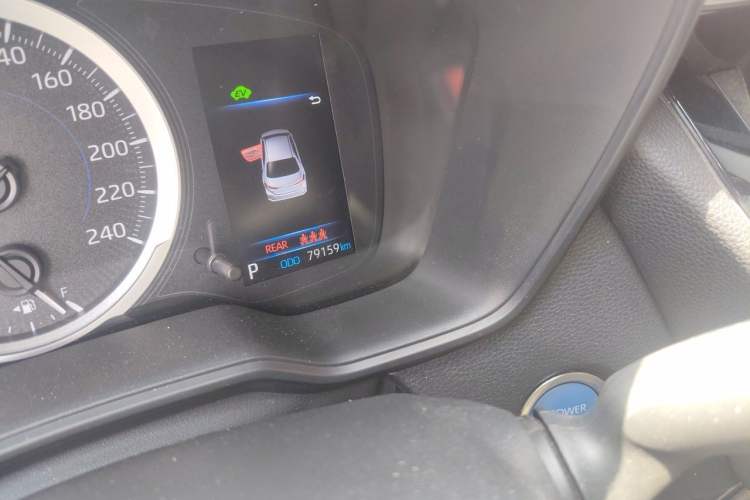 Used Toyota Corolla 2021 Dual-Motor 1.8L E-CVT Elite Edition Odometer Close Up