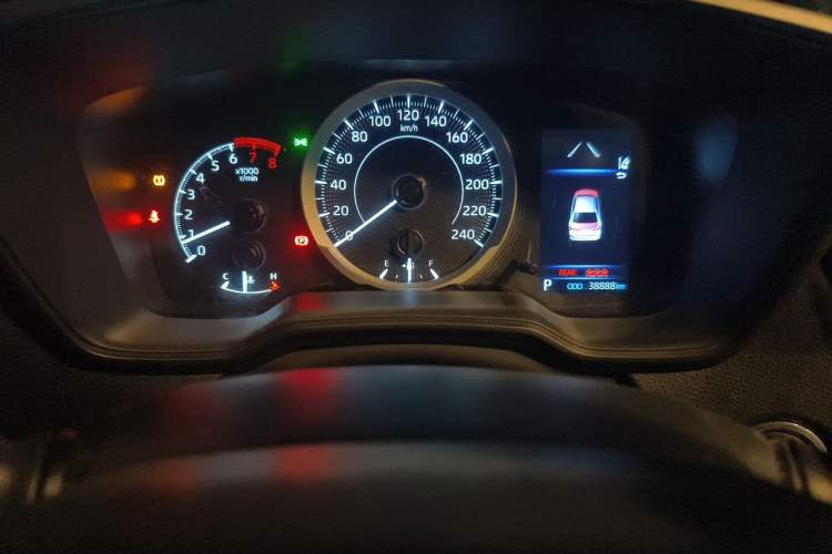 Used Toyota Corolla 2021 1.2T S-CVT Elite PLUS Edition Odometer Close Up