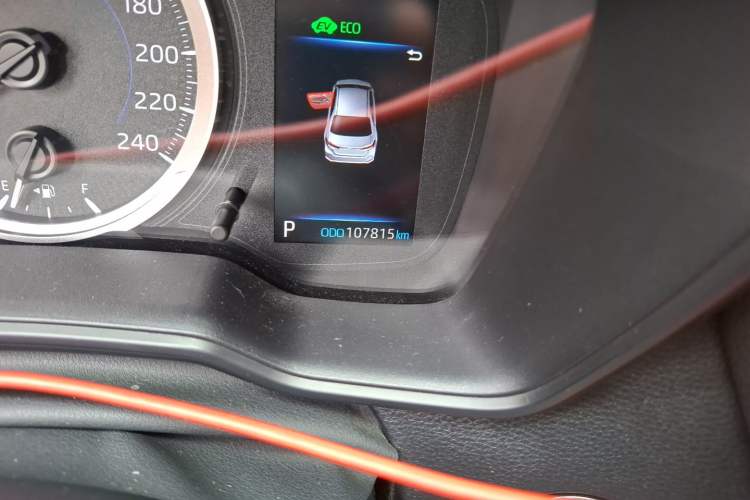 Used Toyota Corolla 2021 Dual-Motor 1.8L E-CVT Elite Edition Odometer Close Up