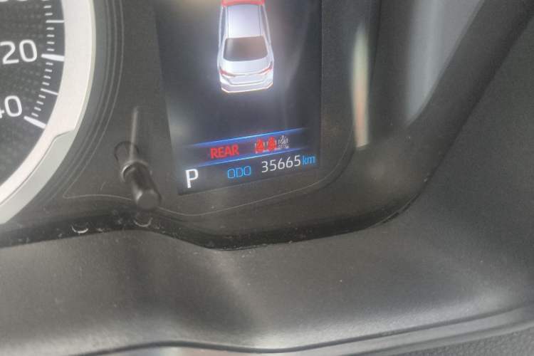 Used Toyota Corolla 2021 Dual-Motor 1.8L E-CVT Elite Edition Odometer Close Up