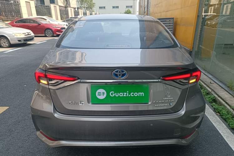 Used Toyota Corolla 2021 Dual-Motor 1.8L E-CVT Elite Edition Rear