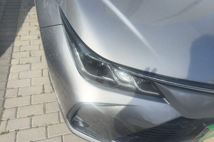 Used Toyota Corolla 2021 Dual-Motor 1.8L E-CVT Elite Edition Right Front Headlight