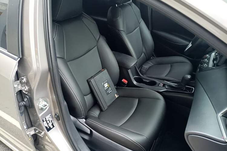 Used Toyota Corolla 2021 1.2T S-CVT Pioneer Edition Right Front Seat