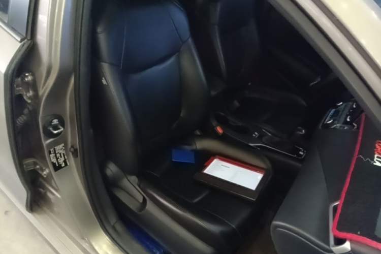 Used Toyota Corolla 2021 TNGA 1.5L CVT Elite Edition Right Front Seat