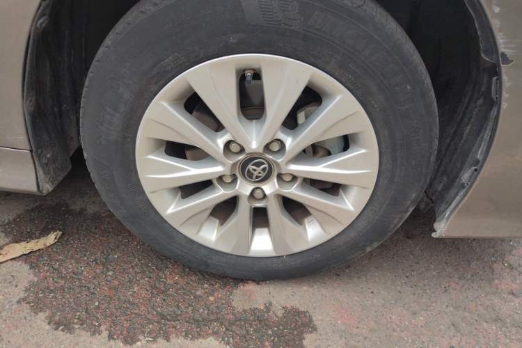 Used Toyota Corolla 2021 1.2T S-CVT Elite Edition Right Front Wheel Hub