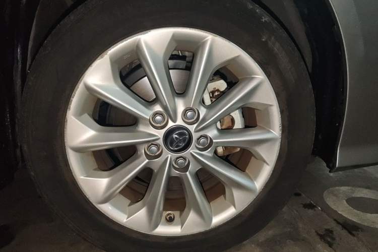 Used Toyota Corolla 2021 1.2T S-CVT Elite Edition Right Front Wheel Hub