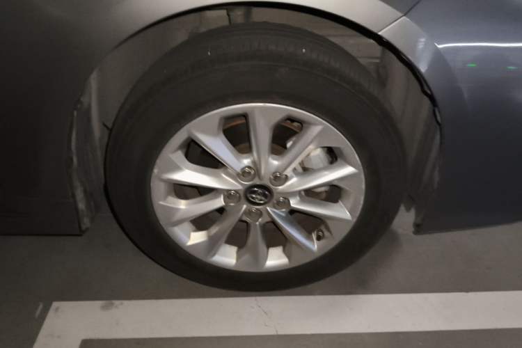 Used Toyota Corolla 2021 1.2T S-CVT Elite PLUS Edition Right Front Wheel Hub