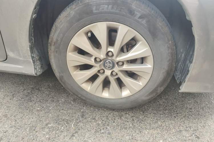 Used Toyota Corolla 2021 1.2T S-CVT Pioneer PLUS Edition Right Front Wheel Hub