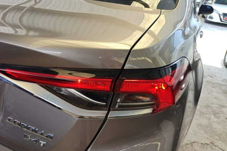 Used Toyota Corolla 2021 1.2T S-CVT Elite Edition Right Rear Taillight