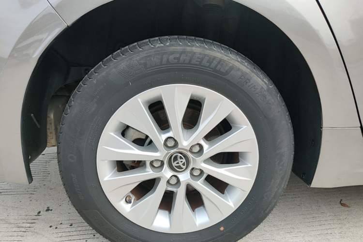 Used Toyota Corolla 2021 1.2T S-CVT Pioneer PLUS Edition Right Rear Wheel Hub