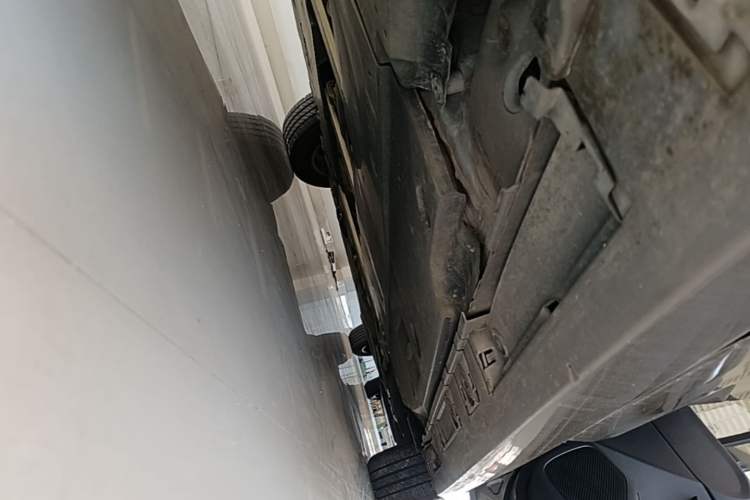 Used Toyota Corolla 2021 1.2T S-CVT Pioneer Edition Right Side Sill