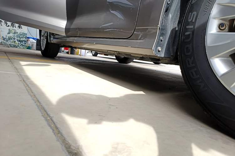 Used Toyota Corolla 2021 1.2T S-CVT Pioneer Edition Right Side Sill