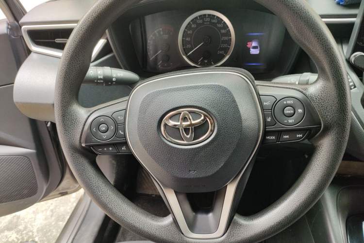 Used Toyota Corolla 2021 1.2T S-CVT Pioneer Edition Steering Wheel