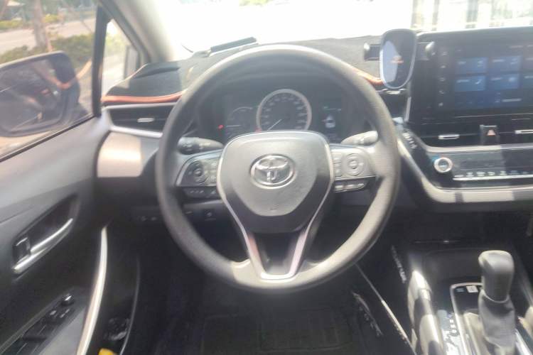 Used Toyota Corolla 2021 Dual-Motor 1.8L E-CVT Elite Edition Steering Wheel