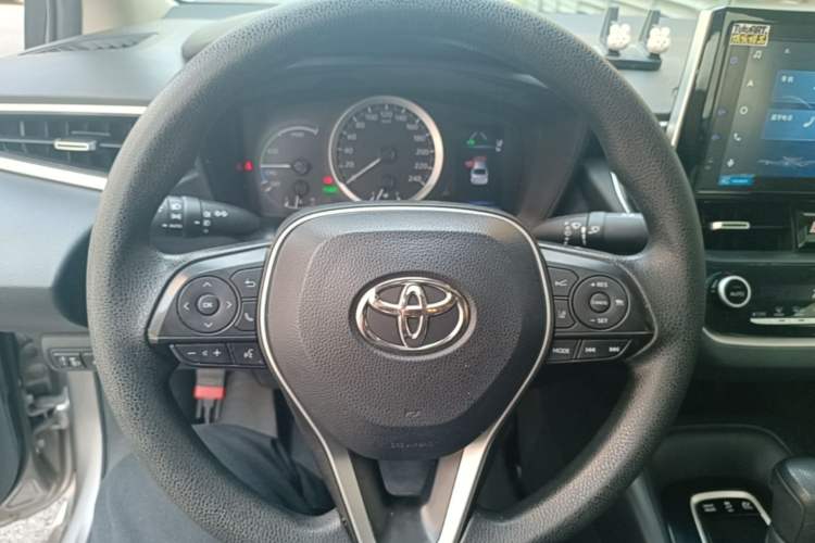 Used Toyota Corolla 2021 Dual-Motor 1.8L E-CVT Elite Edition Steering Wheel