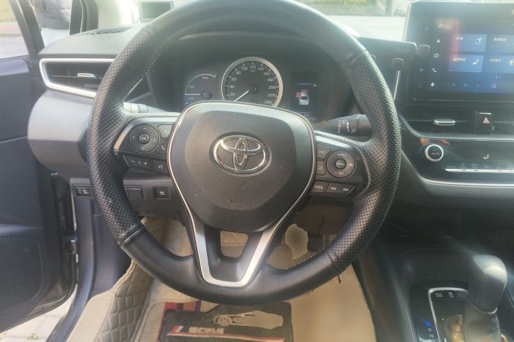 Used Toyota Corolla 2021 Dual-Motor 1.8L E-CVT Elite Edition Steering Wheel
