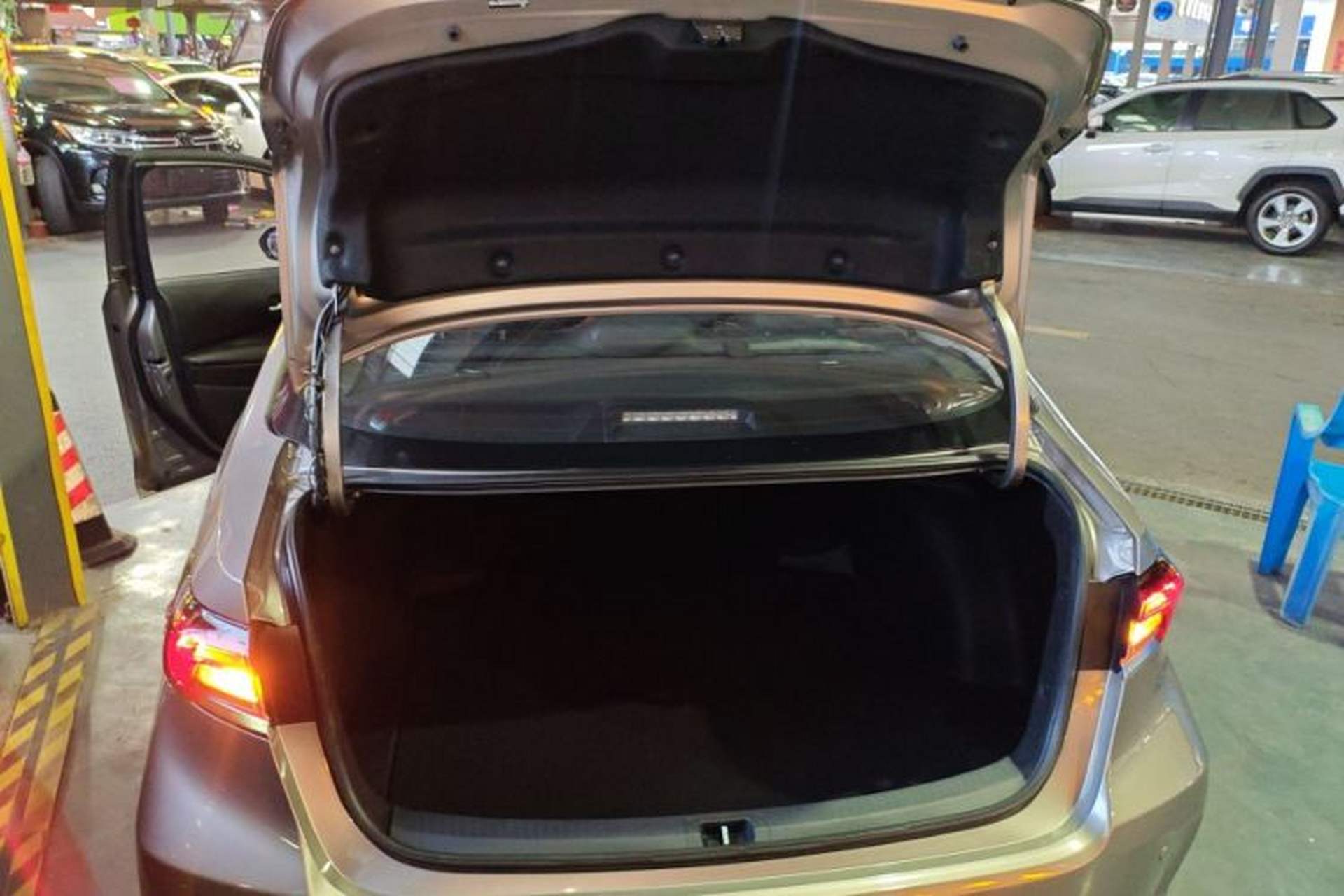 Used Toyota Corolla 2021 1.2T S-CVT Elite Edition Trunk