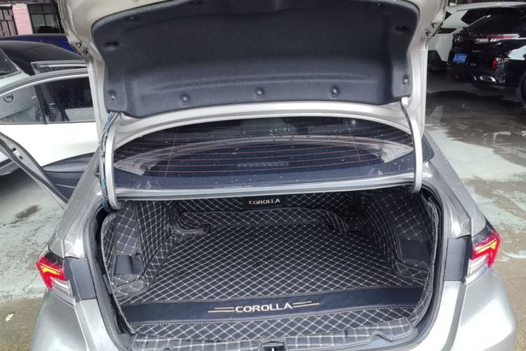 Used Toyota Corolla 2021 Dual-Engine 1.8L E-CVT Pioneer Edition Trunk