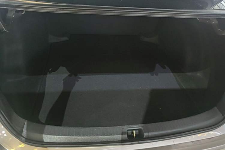 Used Toyota Corolla 2021 1.2T S-CVT Pioneer Edition Trunk