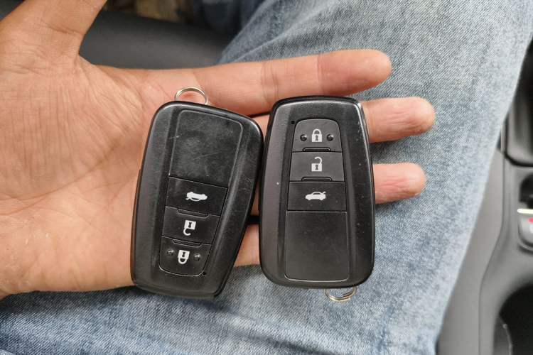 Used Toyota Corolla 2021 TNGA 1.5L CVT Elite Edition Vehicle Key