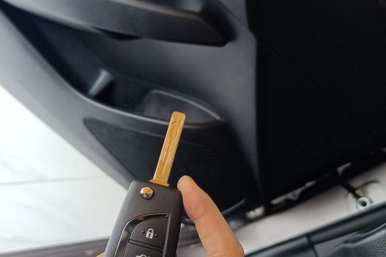 Used Toyota Corolla 2021 1.2T S-CVT Pioneer Edition Vehicle Key