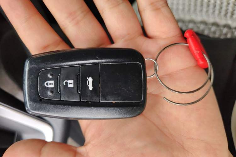 Used Toyota Corolla 2021 Dual-Motor 1.8L E-CVT Elite Edition Vehicle Key