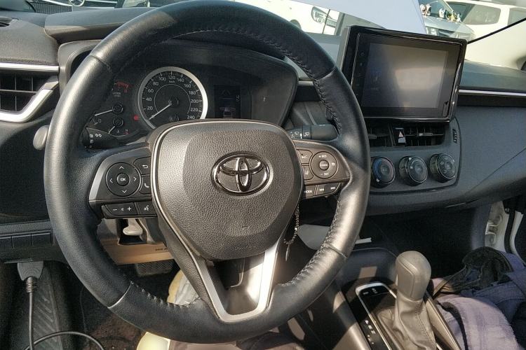 Used Toyota Corolla 2021 TNGA 1.5L CVT Pioneer Edition Center Console