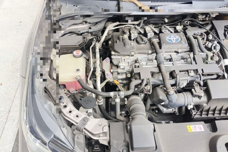 Used Toyota Corolla 2021 Dual-Motor 1.8L E-CVT Elite Edition Engine Bay Right