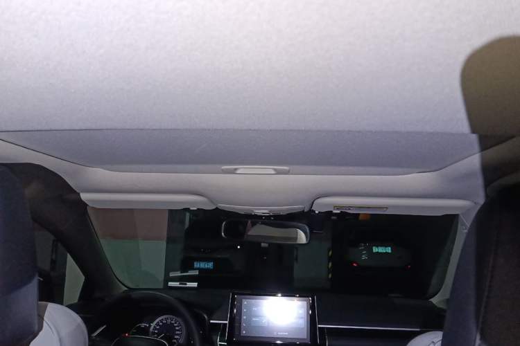 Used Toyota Corolla 2021 Dual-Motor 1.8L E-CVT Elite Edition Headliner