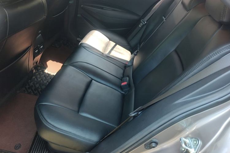 Used Toyota Corolla 2021 Dual-Motor 1.8L E-CVT Elite Edition Left Rear Seat