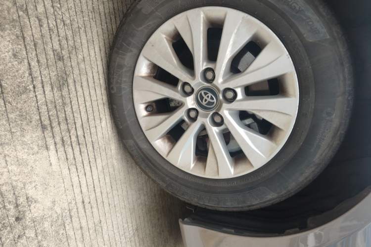 Used Toyota Corolla 2021 1.2T S-CVT Pioneer Edition Right Front Wheel Hub