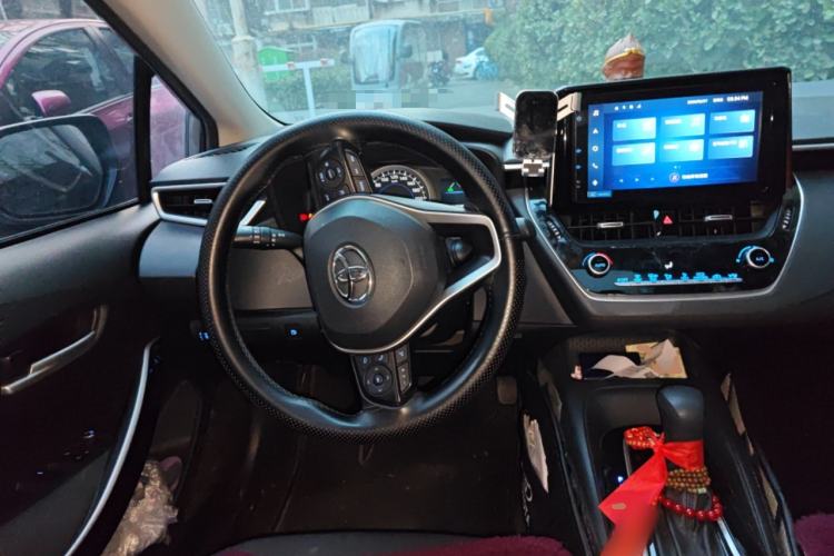 Used Toyota Corolla 2021 Dual-Motor 1.8L E-CVT Elite Edition Steering Wheel