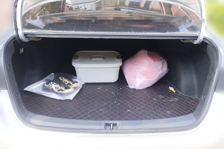 Used Toyota Corolla 2021 Dual-Motor 1.8L E-CVT Elite Edition Trunk